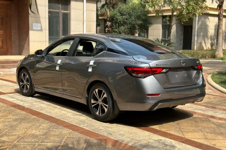 Used Nissan Sylphy 2021 1.6L XL CVT Enjoyment Edition Exterior 1