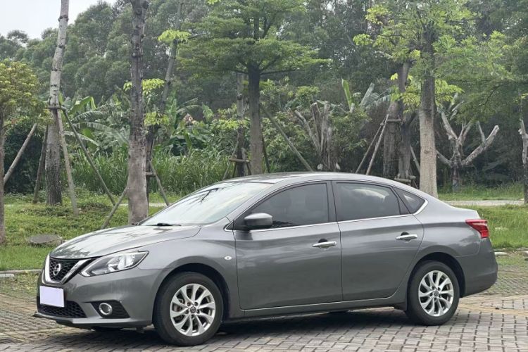 Used Nissan Sylphy 2021 Classic 1.6XL CVT Luxury Edition Exterior 2