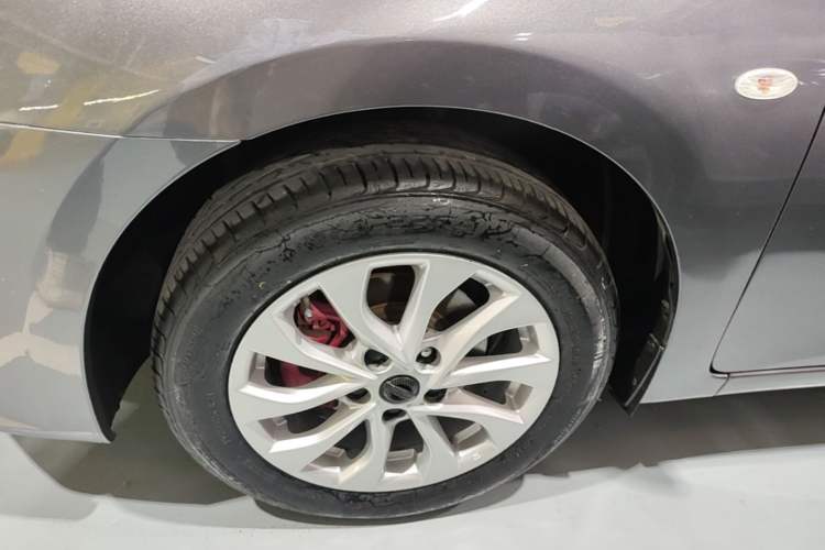 Used Nissan Sylphy 2021 Classic 1.6XL CVT Luxury Edition Exterior 4
