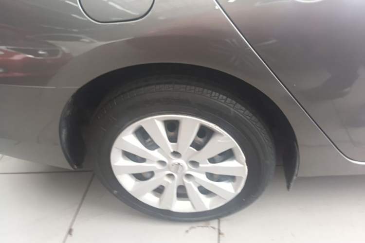 Used Nissan Sylphy 2021 Classic 1.6XE CVT Comfort Edition Exterior 5
