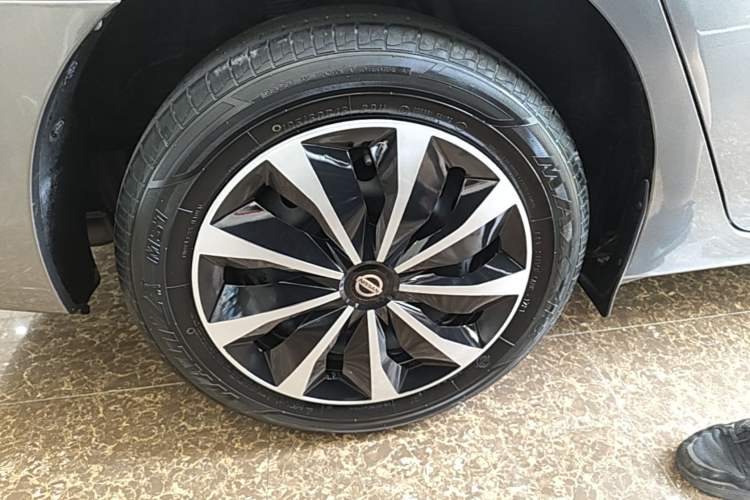 Used Nissan Sylphy 2021 Classic 1.6XL CVT Luxury Edition Exterior 5