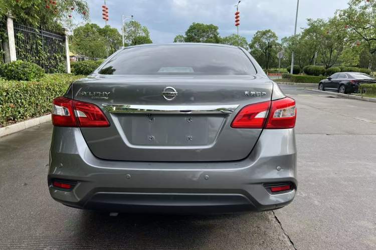 Used Nissan Sylphy 2021 Classic 1.6XE CVT Comfort Edition Exterior 6