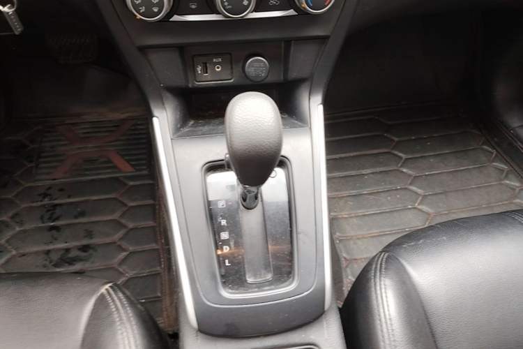 Used Nissan Sylphy 2021 Classic 1.6XL CVT Luxury Edition Gear Lever