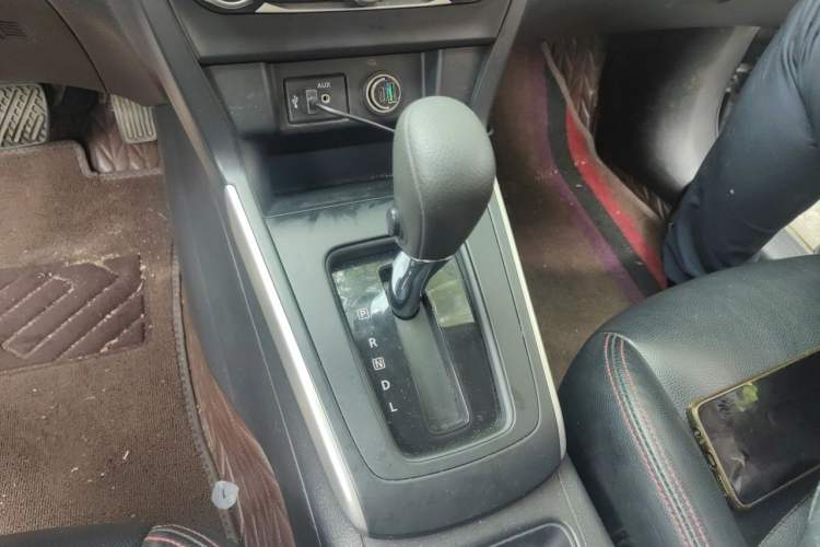 Used Nissan Sylphy 2021 Classic 1.6XE CVT Comfort Edition Gear Lever