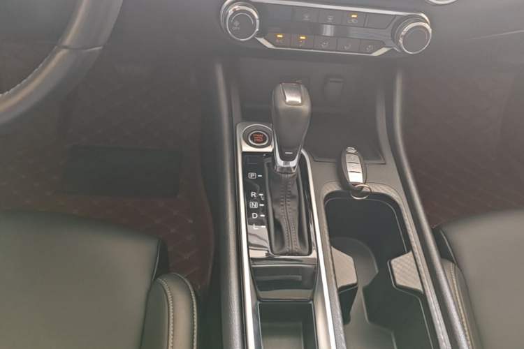 Used Nissan Sylphy 2021 1.6L XL CVT Enjoyment Edition Gear Lever