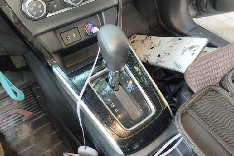 Used Nissan Sylphy 2021 Classic 1.6XL CVT Luxury Edition Gear Lever
