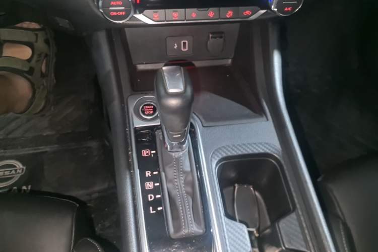 Used Nissan Sylphy 2021 1.6L XL CVT Enjoyment Edition Gear Lever