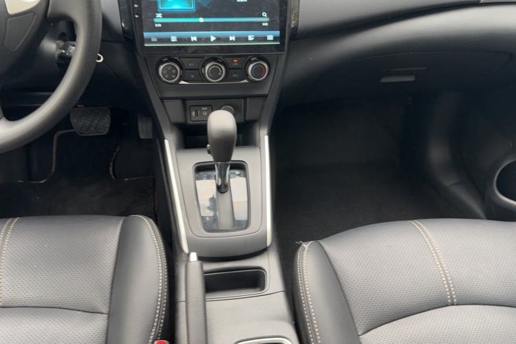 Used Nissan Sylphy 2021 Classic 1.6XE CVT Comfort Edition Gear Lever