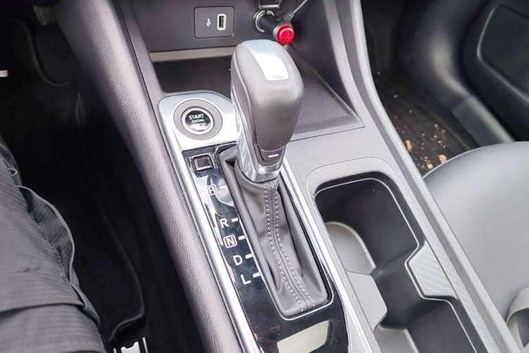 Used Nissan Sylphy 2021 1.6L XL CVT Enjoyment Edition Gear Lever