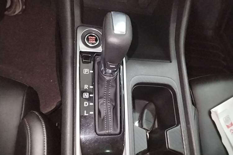 Used Nissan Sylphy 2021 1.6L XL CVT Enjoyment Edition Gear Lever