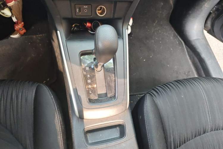 Used Nissan Sylphy 2021 Classic 1.6XE CVT Comfort Edition Gear Lever