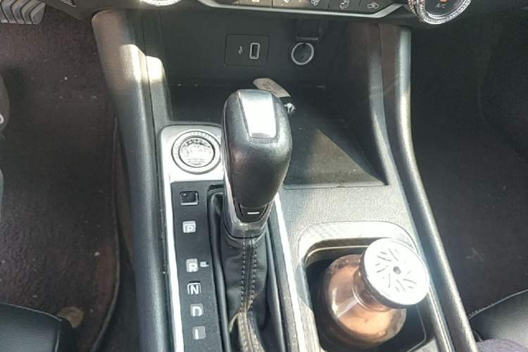 Used Nissan Sylphy 2021 1.6L XL CVT Enjoyment Edition Gear Lever