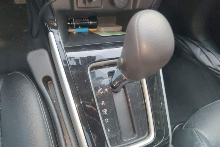 Used Nissan Sylphy 2021 Classic 1.6XL CVT Luxury Edition Gear Lever