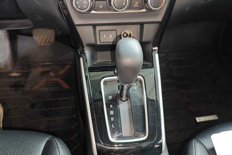 Used Nissan Sylphy 2021 Classic 1.6XL CVT Luxury Edition Gear Lever