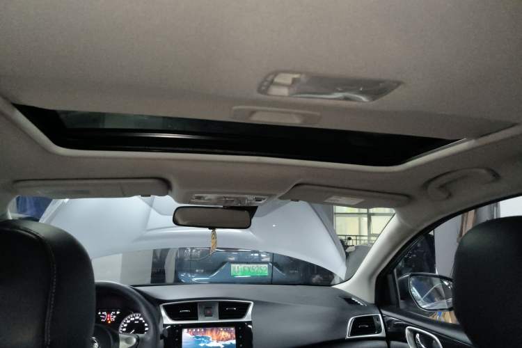 Used Nissan Sylphy 2021 Classic 1.6XL CVT Luxury Edition Headliner