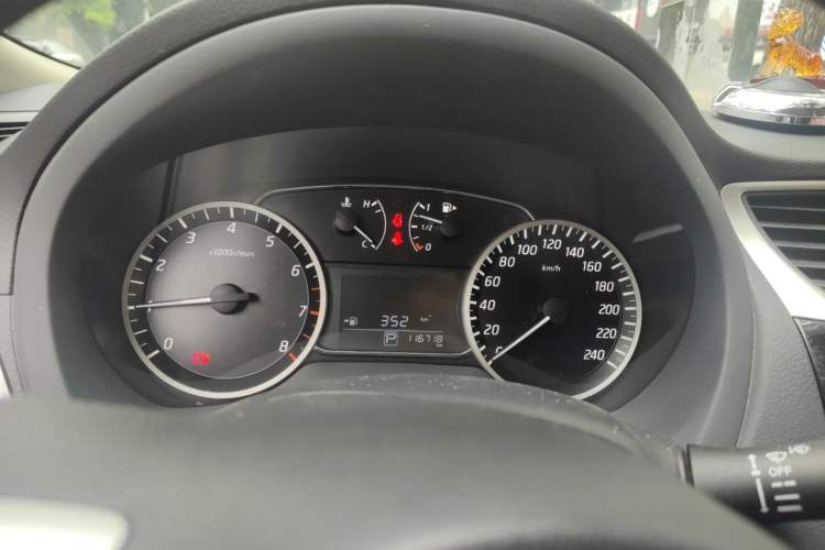 Used Nissan Sylphy 2021 Classic 1.6XE CVT Comfort Edition Instrument Cluster