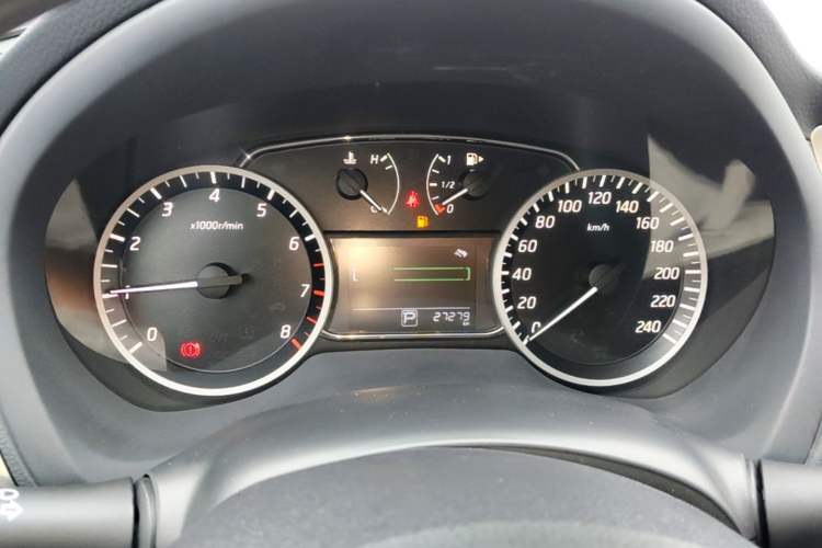 Used Nissan Sylphy 2021 Classic 1.6XE CVT Comfort Edition Instrument Cluster