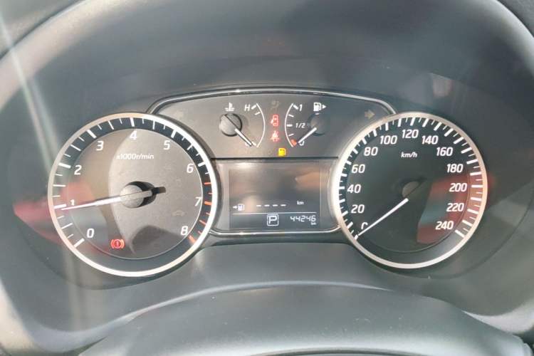 Used Nissan Sylphy 2021 Classic 1.6XL CVT Luxury Edition Instrument Cluster