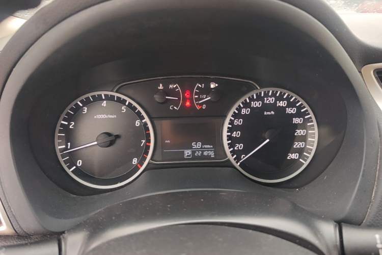 Used Nissan Sylphy 2021 Classic 1.6XE CVT Comfort Edition Instrument Cluster