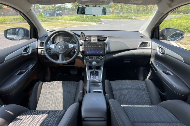 Used Nissan Sylphy 2021 Classic 1.6XE CVT Comfort Edition Interior 1
