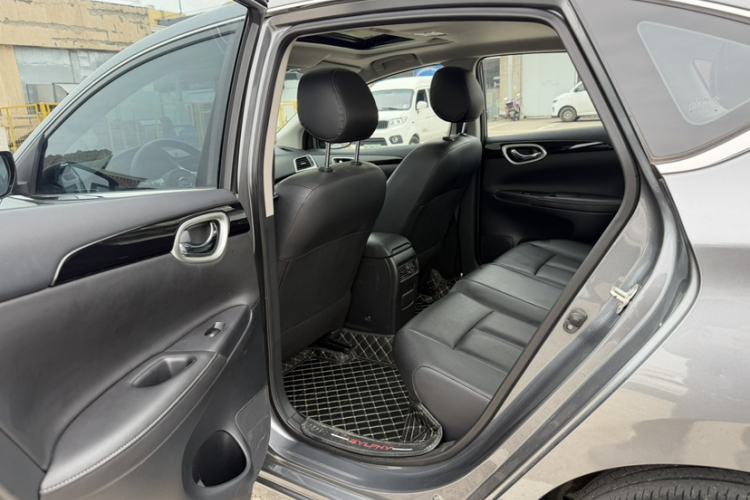 Used Nissan Sylphy 2021 Classic 1.6XL CVT Luxury Edition Interior 12