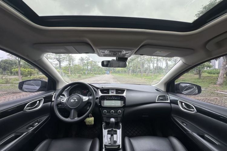 Used Nissan Sylphy 2021 Classic 1.6XL CVT Luxury Edition Interior 4
