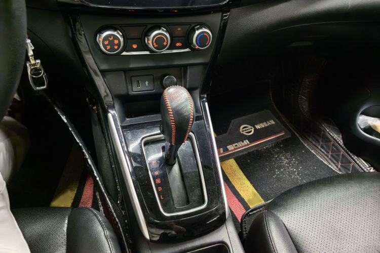 Used Nissan Sylphy 2021 Classic 1.6XL CVT Luxury Edition Interior 7