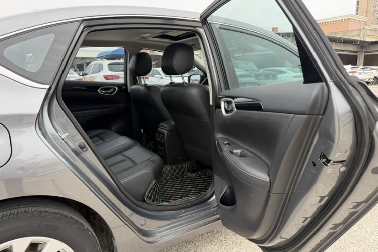 Used Nissan Sylphy 2021 Classic 1.6XL CVT Luxury Edition Interior 8