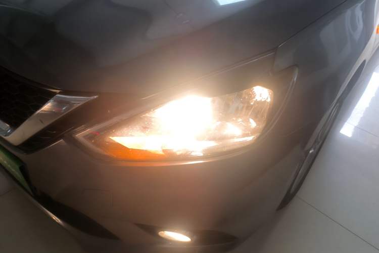Used Nissan Sylphy 2021 Classic 1.6XL CVT Luxury Edition Left Front Headlight