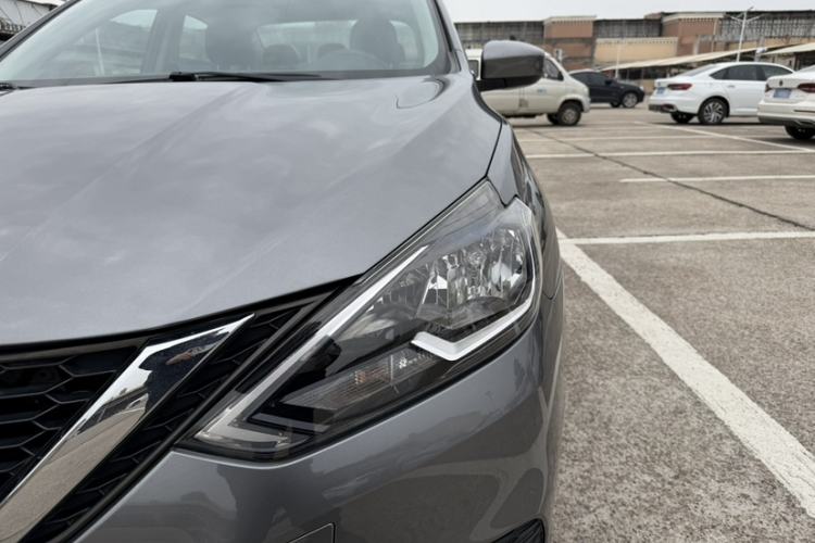 Used Nissan Sylphy 2021 Classic 1.6XL CVT Luxury Edition Left Front Headlight
