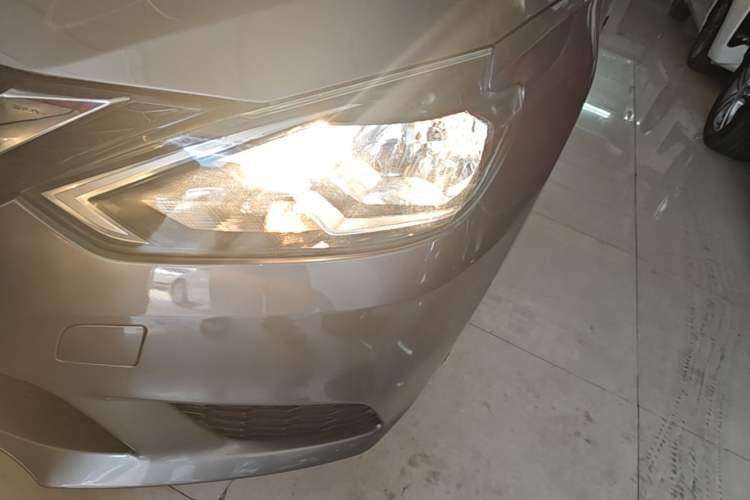 Used Nissan Sylphy 2021 Classic 1.6XE CVT Comfort Edition Left Front Headlight