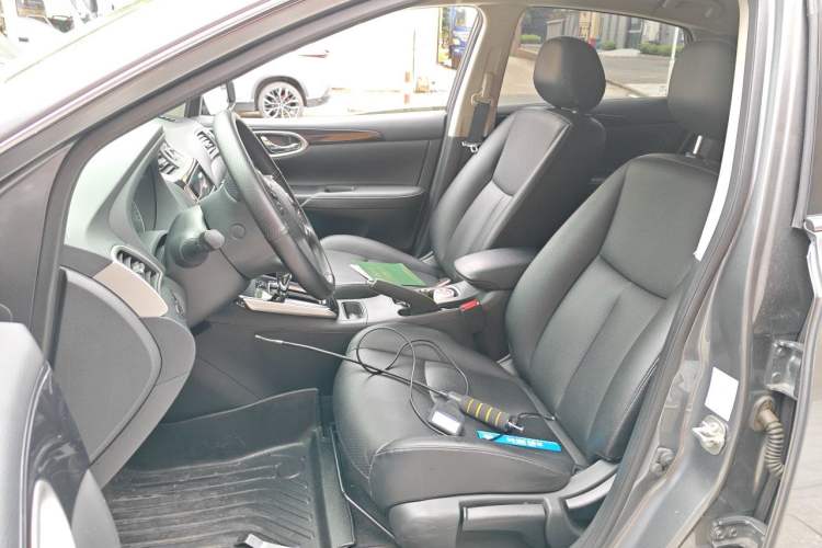Used Nissan Sylphy 2021 Classic 1.6XL CVT Luxury Edition Left Front Seat