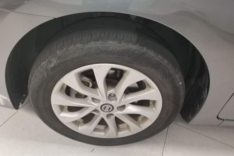 Used Nissan Sylphy 2021 Classic 1.6XL CVT Luxury Edition Left Front Wheel Hub