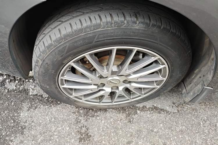 Used Nissan Sylphy 2021 Classic 1.6XE CVT Comfort Edition Left Front Wheel Hub