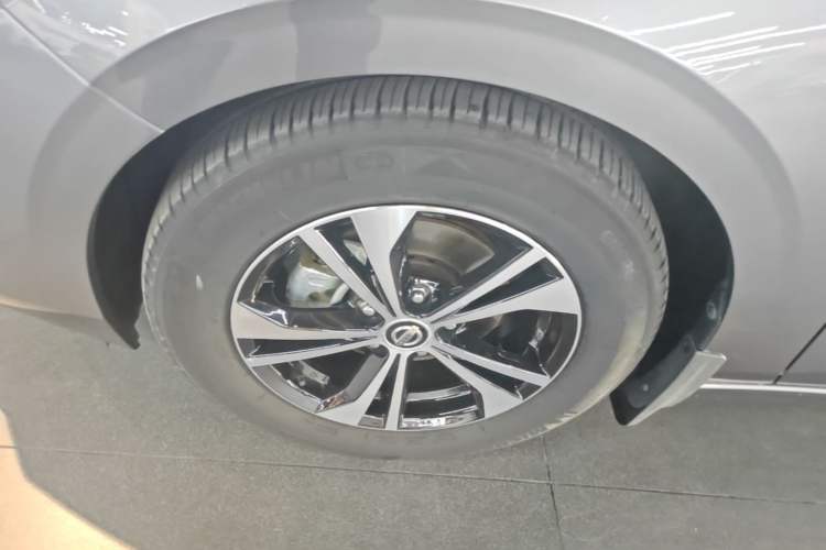 Used Nissan Sylphy 2021 1.6L XL CVT Enjoyment Edition Left Front Wheel Hub