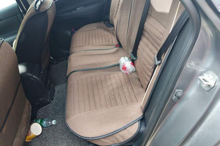 Used Nissan Sylphy 2021 Classic 1.6XL CVT Luxury Edition Left Rear Seat