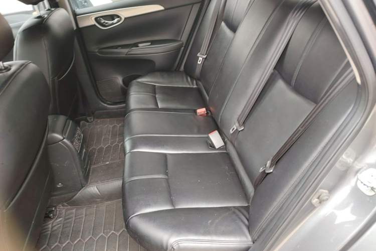 Used Nissan Sylphy 2021 Classic 1.6XL CVT Luxury Edition Left Rear Seat
