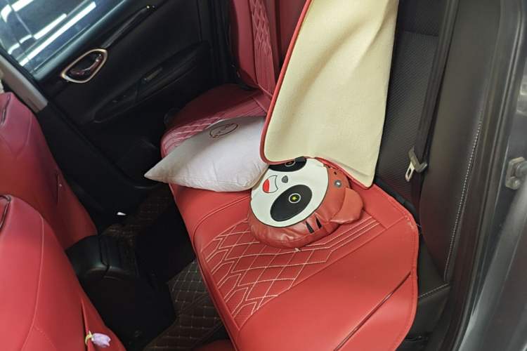 Used Nissan Sylphy 2021 Classic 1.6XL CVT Luxury Edition Left Rear Seat
