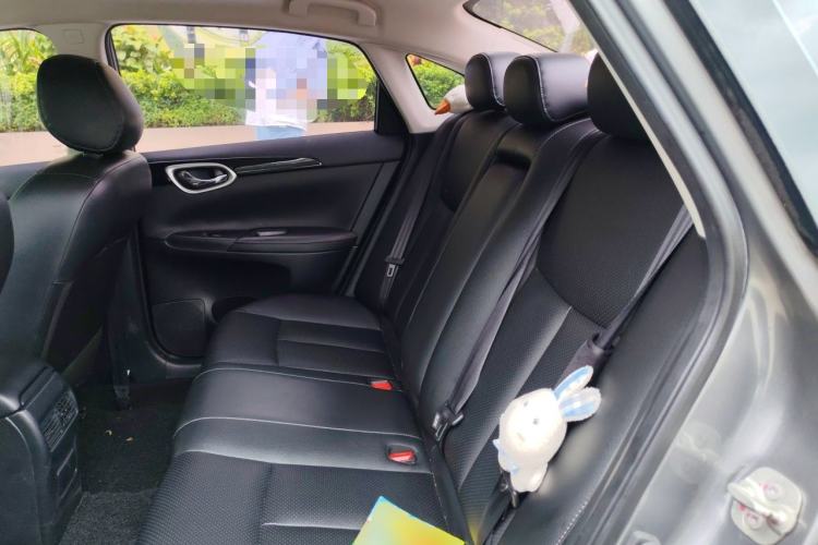 Used Nissan Sylphy 2021 Classic 1.6XL CVT Luxury Edition Left Rear Seat