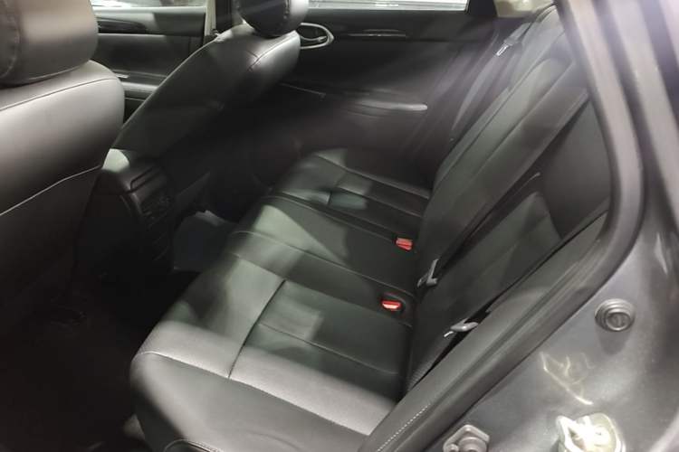 Used Nissan Sylphy 2021 Classic 1.6XL CVT Luxury Edition Left Rear Seat