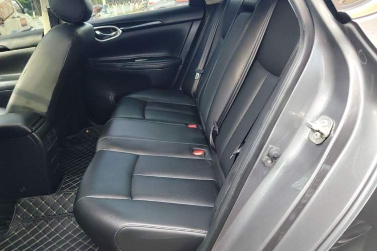 Used Nissan Sylphy 2021 Classic 1.6XL CVT Luxury Edition Left Rear Seat