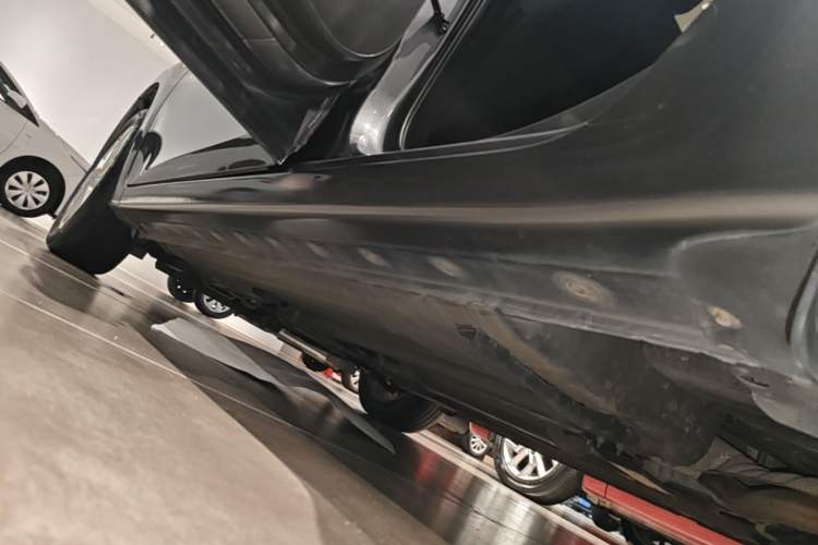 Used Nissan Sylphy 2021 Classic 1.6XL CVT Luxury Edition Left Side Sill