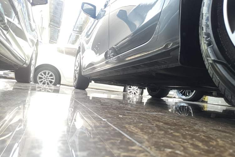 Used Nissan Sylphy 2021 Classic 1.6XL CVT Luxury Edition Left Side Sill