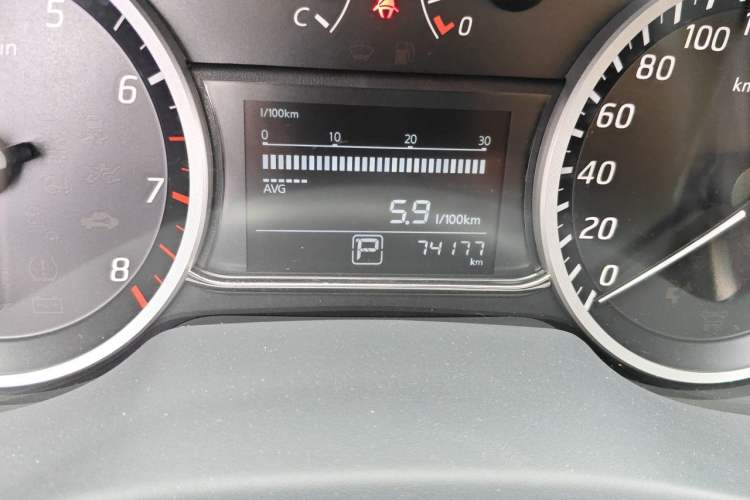 Used Nissan Sylphy 2021 Classic 1.6XL CVT Luxury Edition Odometer Close Up
