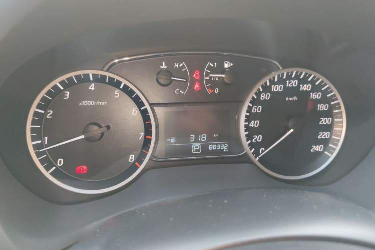 Used Nissan Sylphy 2021 Classic 1.6XL CVT Luxury Edition Odometer Close Up
