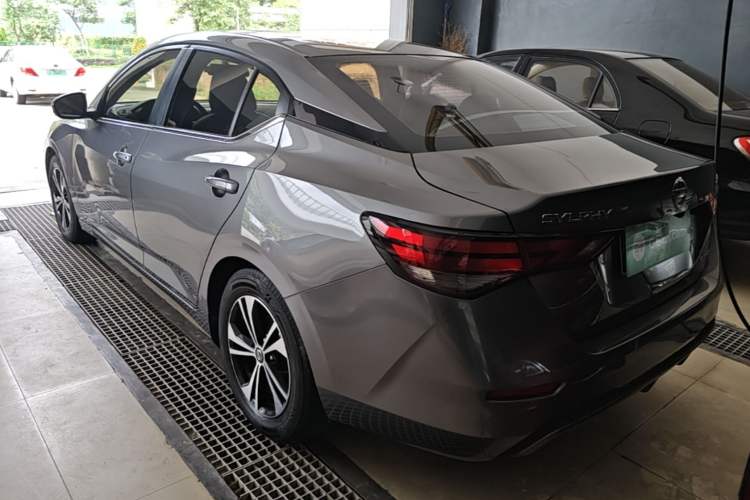 Used Nissan Sylphy 2021 1.6L XL CVT Enjoyment Edition Rear Left 45 Deg