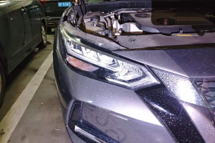 Used Nissan Sylphy 2021 1.6L XL CVT Enjoyment Edition Right Front Headlight