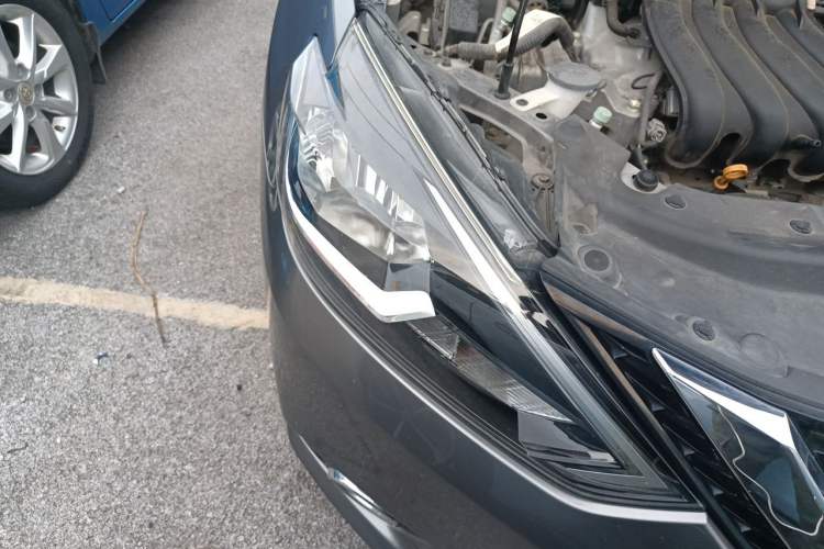 Used Nissan Sylphy 2021 Classic 1.6XL CVT Luxury Edition Right Front Headlight
