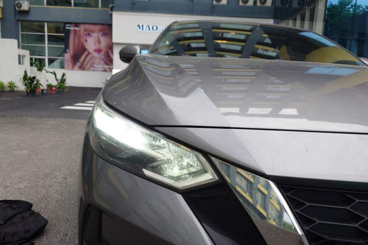 Used Nissan Sylphy 2021 1.6L XL CVT Enjoyment Edition Right Front Headlight