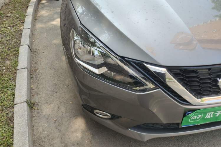 Used Nissan Sylphy 2021 Classic 1.6XL CVT Luxury Edition Right Front Headlight
